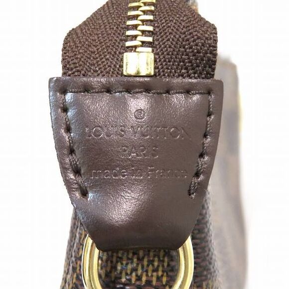 Louis Vuitton Mini Pochette Accessoires Clutch - Picture 5 of 6